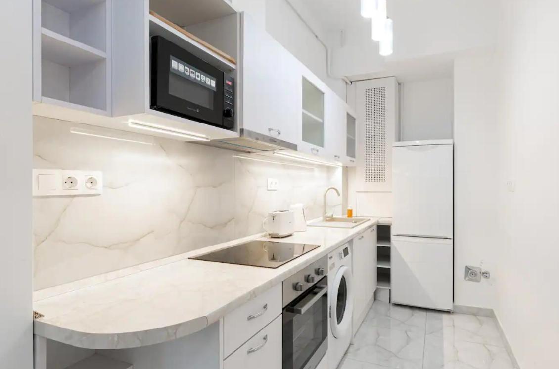 Minded Manor 3-bdr Apartment Budapest